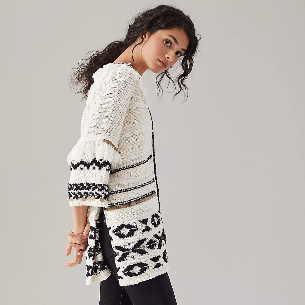 Anthropologie Margot Fringed Poncho Sweater Ivory Size Medium/Large NWT - Picture 2 of 7